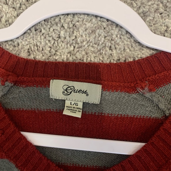 Size Large Red And Gray Striped Guess Sweater - Picture 4 of 4